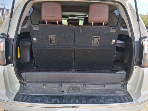 Used 2017 Toyota 4Runner Limited image 10