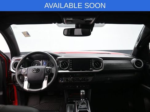 Used 2020 Toyota Tacoma Limited AWD/4WD image 28