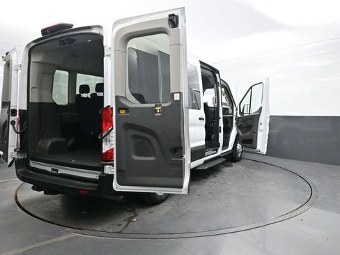 Used 2022 Ford Transit 350 XLT image 44