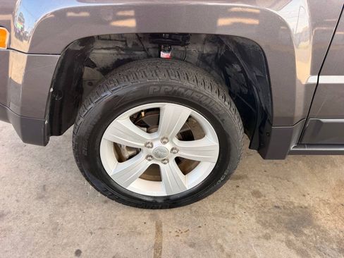 Used 2014 Jeep Patriot Sport w/ Power Value Group FWD image 10