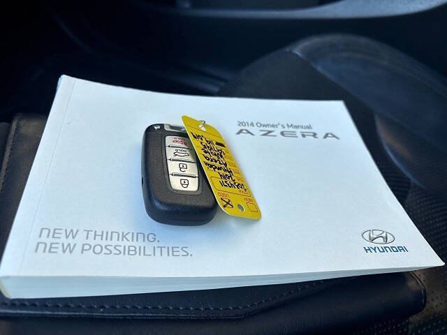Used 2014 Hyundai Azera Limited w/ Option Group 02 FWD image 29