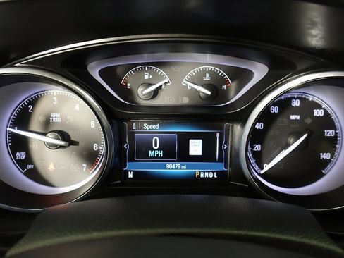 Used 2019 Buick Envision Essence image 43