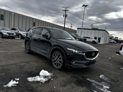 Used 2017 MAZDA CX-5 Grand Touring w/ Premium Package image 7