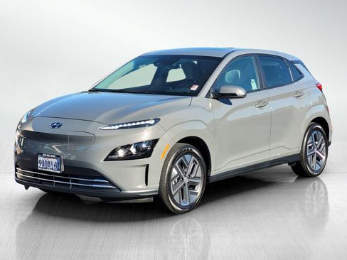 Used 2022 Hyundai Kona SEL w/ Convenience Package image 8