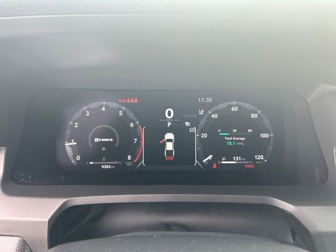 Used 2025 Toyota Tacoma TRD Sport image 16
