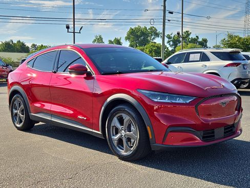 Certified 2022 Ford Mustang Mach-E Select w/ Comfort/Technology Package RWD image 4