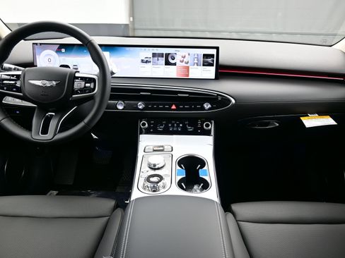 New 2026 Genesis GV70 2.5T image 9