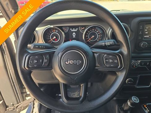 Used 2021 Jeep Gladiator Sport w/ Trailer Tow Package AWD/4WD image 24