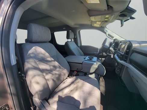 Used 2022 Ford F150 XLT image 36