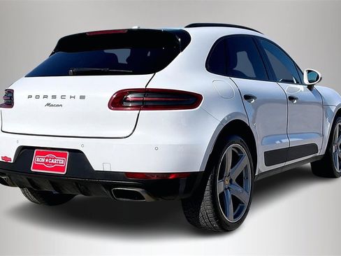 Used 2017 Porsche Macan Base image 5