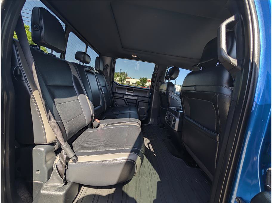 Used 2017 Ford F150 Raptor w/ Equipment Group 802A Luxury AWD/4WD image 13