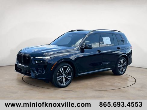 Used 2024 BMW X7 M60i AWD/4WD image 7