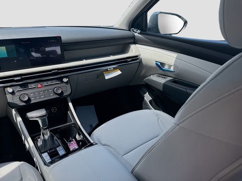 New 2026 Hyundai Tucson SE FWD image 16