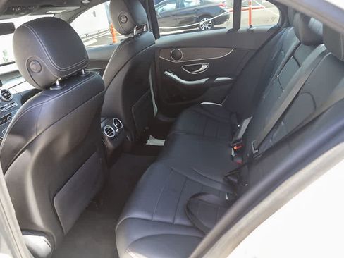 Used 2020 Mercedes-Benz C 300 Sedan image 10