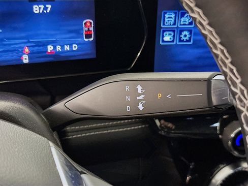 Used 2024 Chevrolet Blazer EV LT image 25