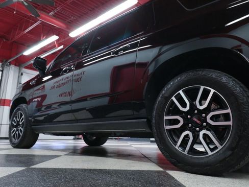 Used 2023 GMC Yukon XL AT4 w/ AT4 Premium Plus Package image 45