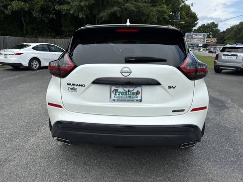 Used 2024 Nissan Murano SV w/ SV Midnight Edition Package FWD image 4
