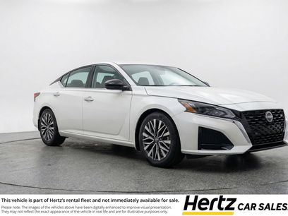 Used 2025 Nissan Altima 2.5 SV