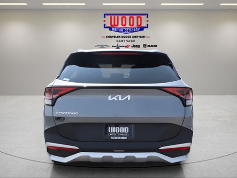 Used 2025 Kia Sportage EX w/ Premium Package FWD image 5