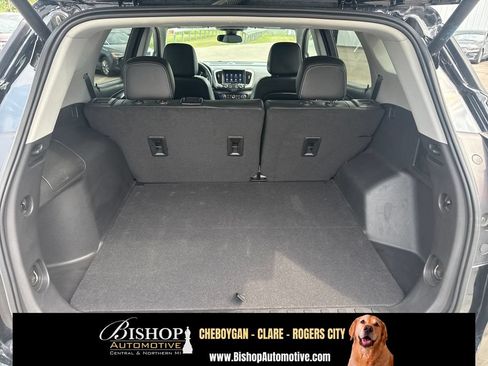 Used 2023 GMC Terrain SLT FWD image 7