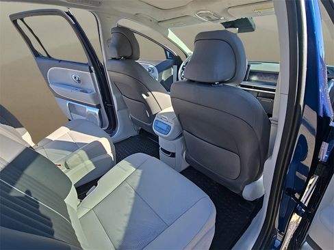 New 2026 Hyundai Ioniq 9 Calligraphy image 22