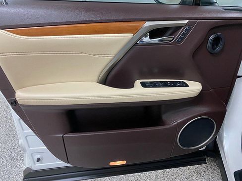 Used 2018 Lexus RX 350 FWD w/ Premium Package image 9