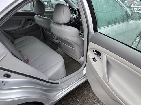 Used 2008 Toyota Camry Hybrid image 13