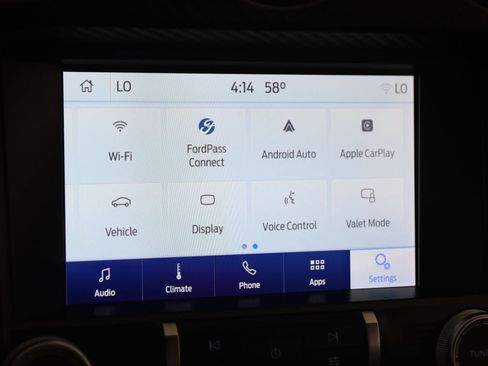 Used 2020 Ford Mustang Convertible RWD image 8