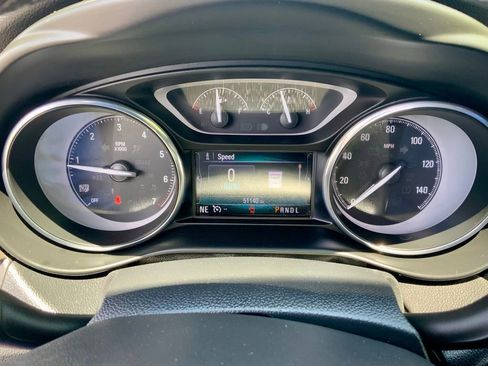 Used 2020 Buick Envision Essence FWD image 23
