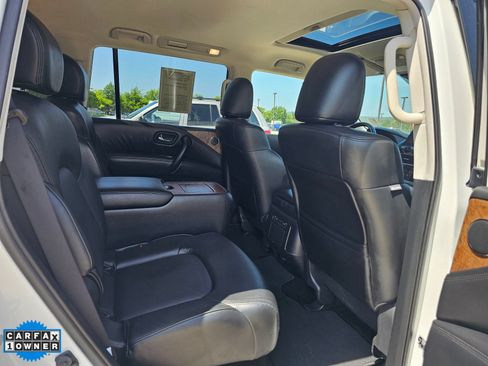 Used 2024 Nissan Armada SL w/ Captain's Chairs Package AWD/4WD image 38