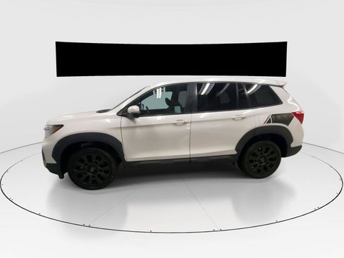 Used 2023 Honda Passport EX-L image 6