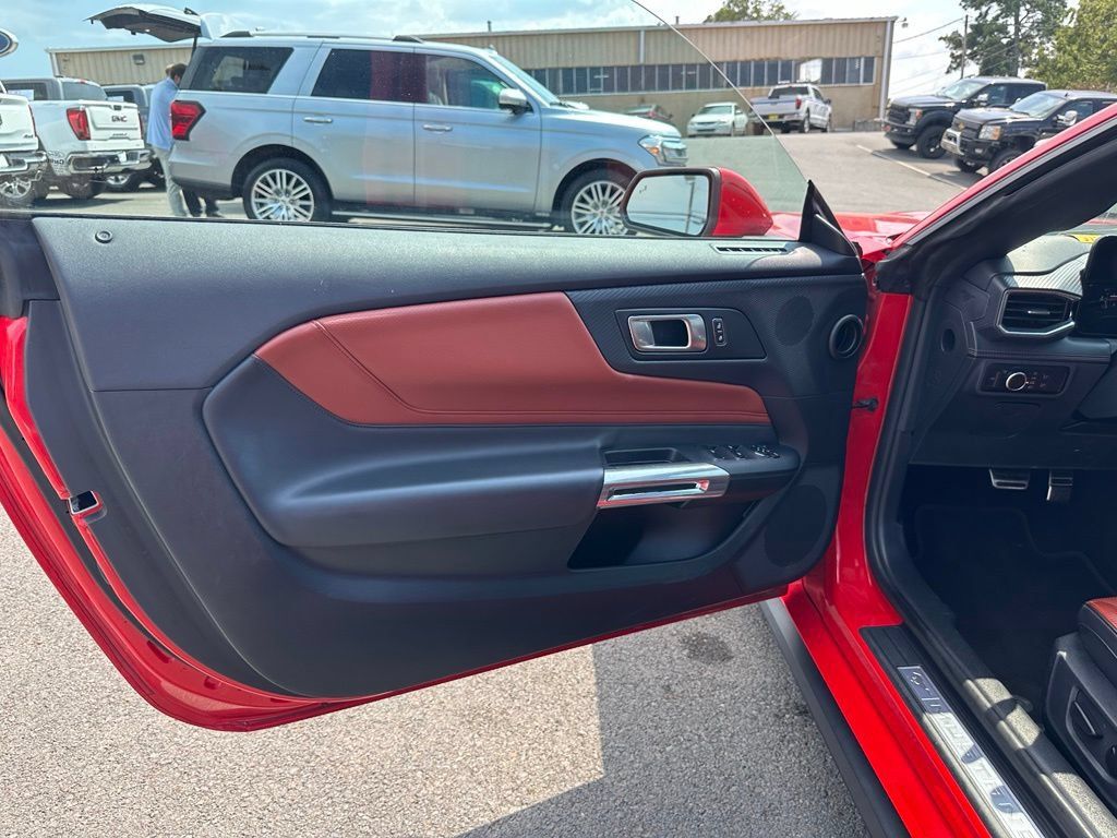 Used 2024 Ford Mustang Premium RWD image 13