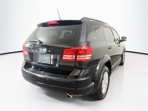 Used 2020 Dodge Journey SE w/ SE Popular Equipment Group FWD image 9