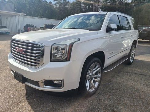 Used 2018 GMC Yukon SLT w/ Premium Edition image 2