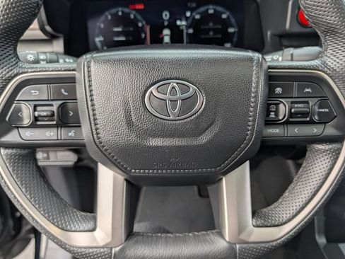 Used 2024 Toyota Tacoma TRD Off-Road w/ TRD Off Road Premium Package AWD/4WD image 19