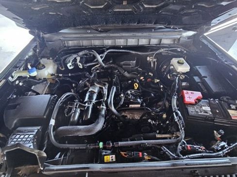 Certified 2023 Ford Bronco 2-Door image 10