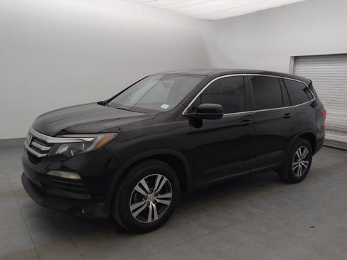 Used 2017 Honda Pilot EX-L image 2