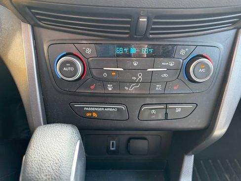 Used 2018 Ford Escape SE AWD/4WD image 17