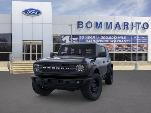 New 2026 Ford Bronco Big Bend w/ Black Diamond Package AWD/4WD image 2