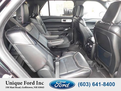 Used 2020 Ford Explorer ST w/ Premium Technology Package image 12