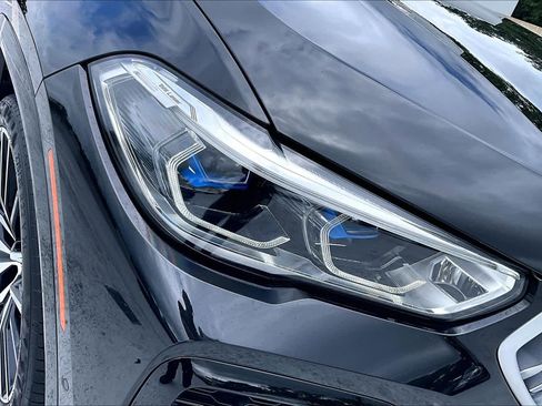 Used 2022 BMW X6 xDrive40i w/ Executive Package AWD/4WD image 28