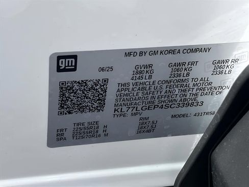 Used 2025 Chevrolet Trax RS w/ Driver Confidence Package FWD image 31