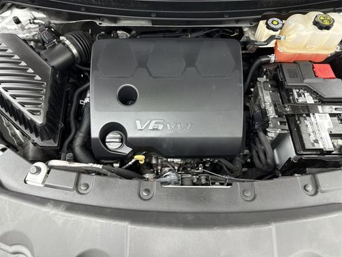 Used 2020 Chevrolet Traverse LS image 48