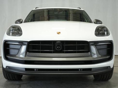 New 2025 Porsche Macan Turbo AWD/4WD image 11