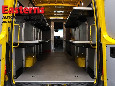 Used 2021 Mercedes-Benz Sprinter 2500 w/ Acoustic Package image 9