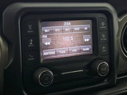 Used 2021 Jeep Wrangler Unlimited Sport image 26