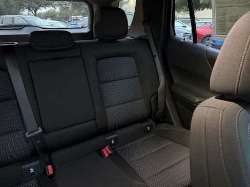 Used 2025 Chevrolet Equinox LT image 37