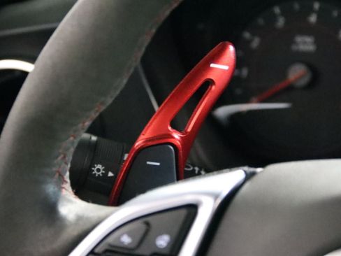 Used 2022 Chevrolet Camaro ZL1 RWD image 22