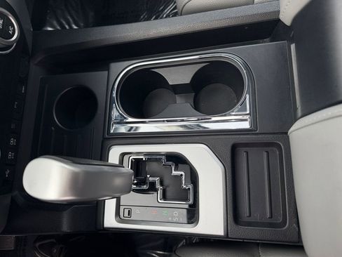 Used 2020 Toyota Tundra Limited image 25
