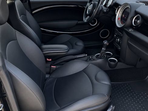 Used 2013 MINI Cooper Roadster S FWD image 7